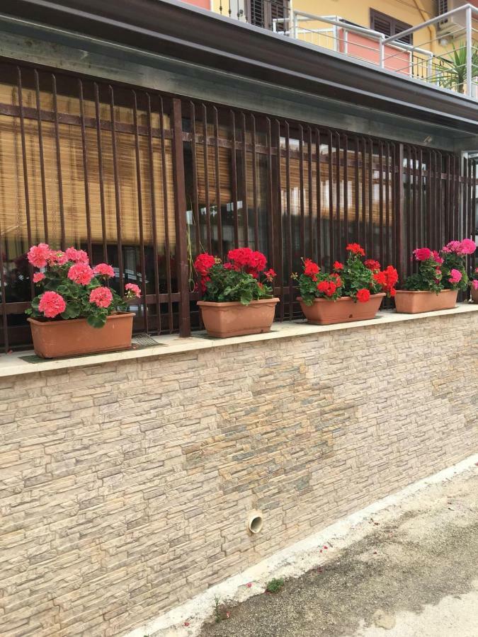 Sophia Appartament Apartman Trappeto  Kültér fotó